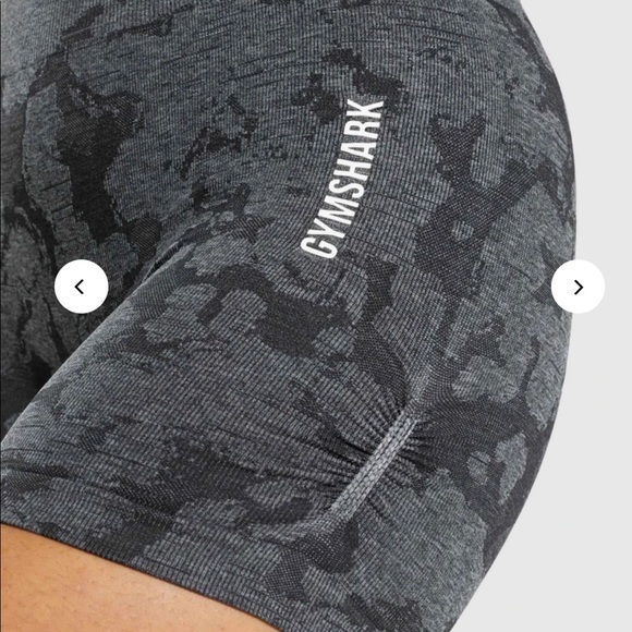 Gymshark Adapt Camo Seamless shorts - like new - Picture 3 of 4